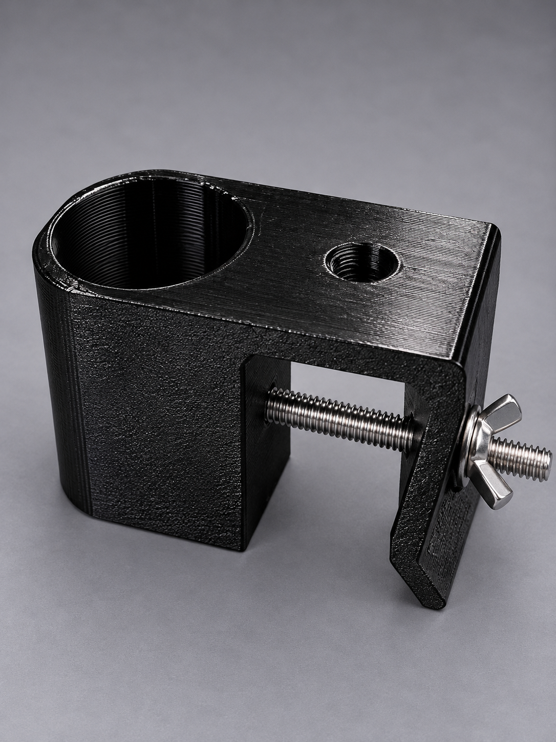 Standard Clip-On Vertical Rod Holder – Universal 1.5" Mount